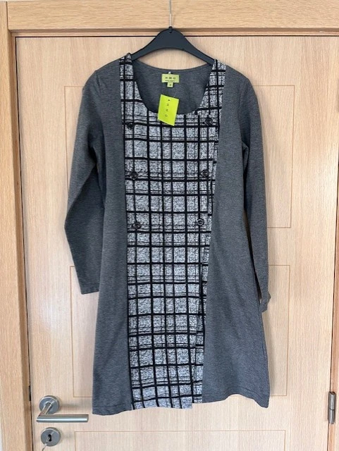 Nieuw kleedje HHG maat S (nr1032a)